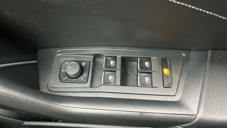 Volkswagen T-Roc 1.5 TSI Style 5dr Petrol Hatchback